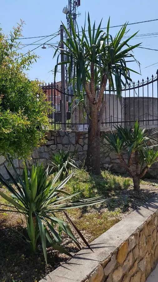 Villa Piccola Casa Con Giardino à San Remo Hébergement de vacances